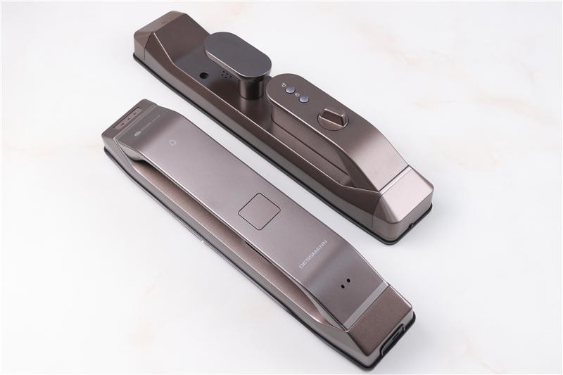 多重安全防护，人脸极速识别！华为智选德施曼智能门锁Pro体验