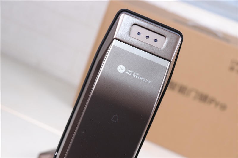 多重安全防护，人脸极速识别！华为智选德施曼智能门锁Pro体验