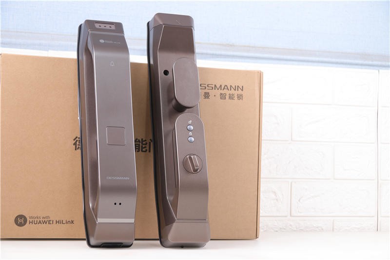 多重安全防护，人脸极速识别！华为智选德施曼智能门锁Pro体验
