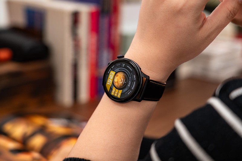 售价仅千元，iQOO Watch带来太多惊喜，苹果用户直呼真香