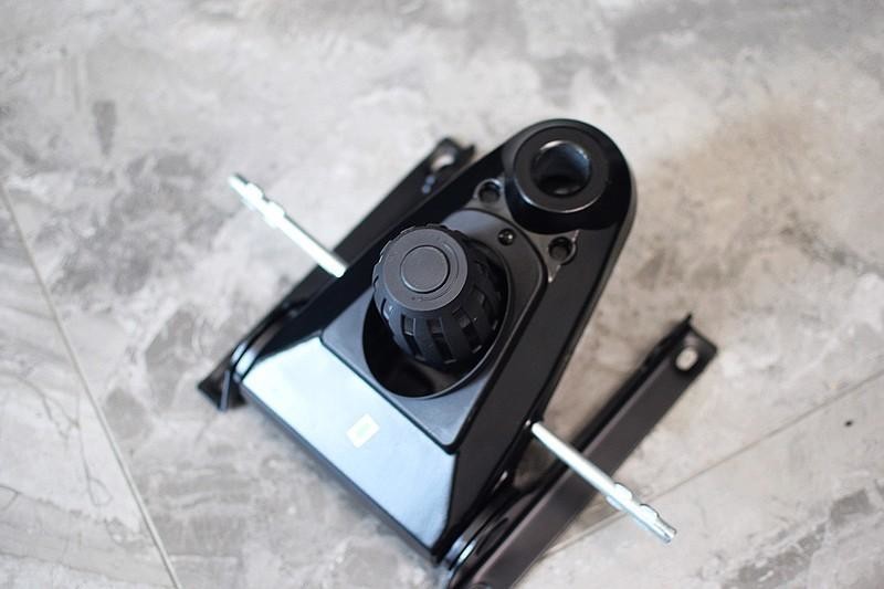 舒适又好看，性价比还高，BlacKlyte逐夜电竞椅让你娱乐养身两不误