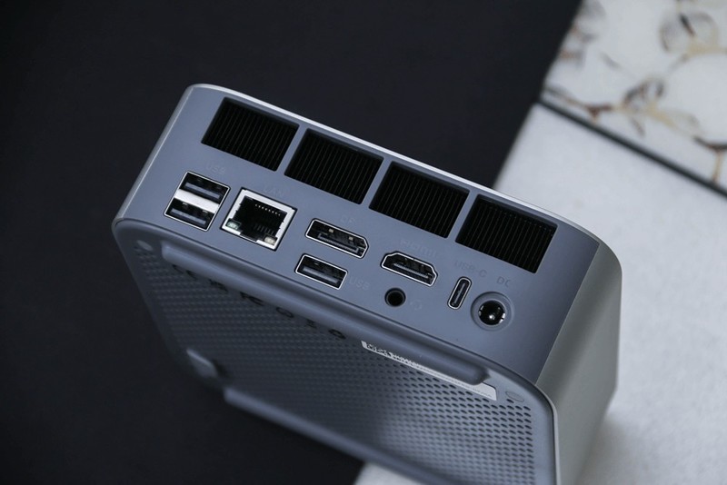 零刻SEi14体验后才明白，迷你主机除性能之外，还有两点也很重要