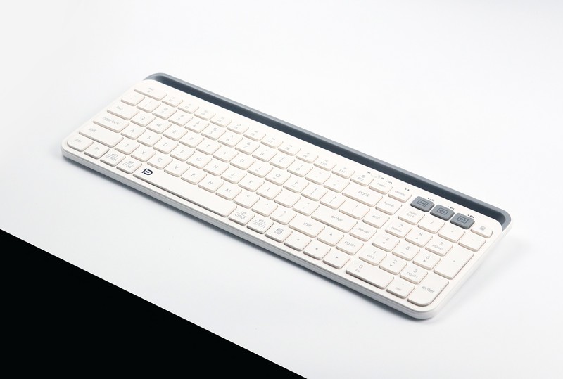 精简桌面?时尚办公——富德键鼠体验