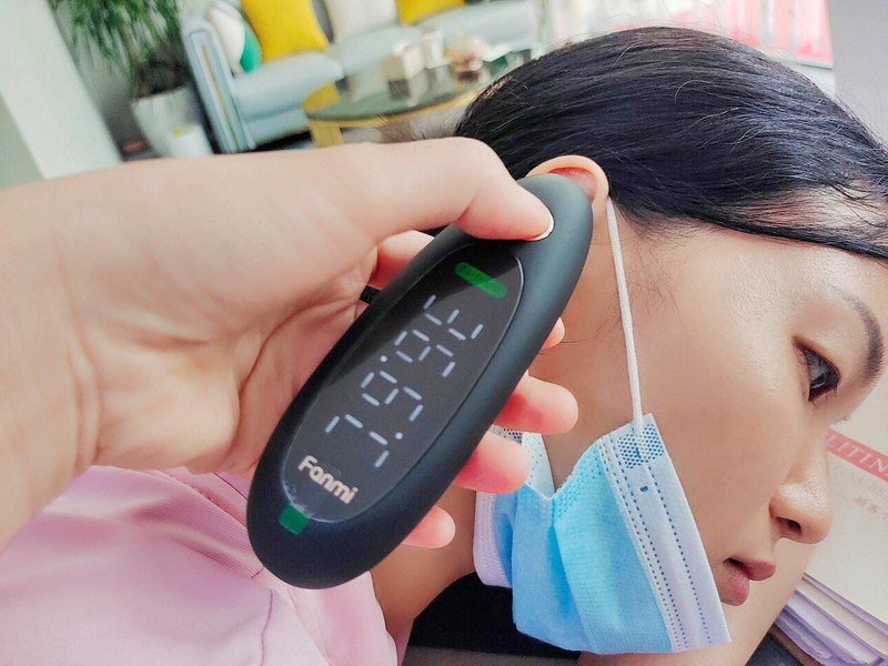 凡米鼓膜耳温枪评测：精准测温，只需一秒