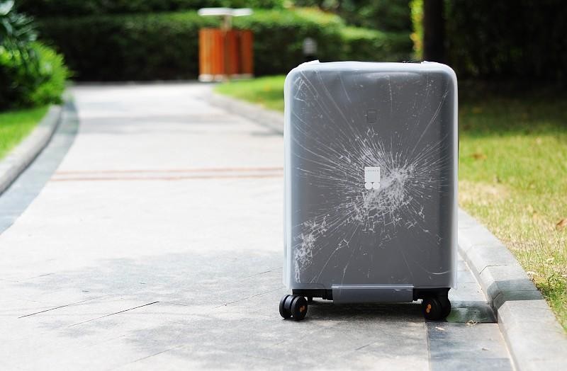 潮流中环保先行者：地平线8号地球狂想系列环保旅行箱