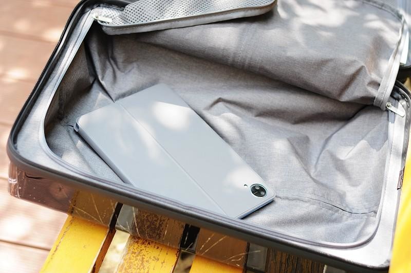 潮流中环保先行者：地平线8号地球狂想系列环保旅行箱