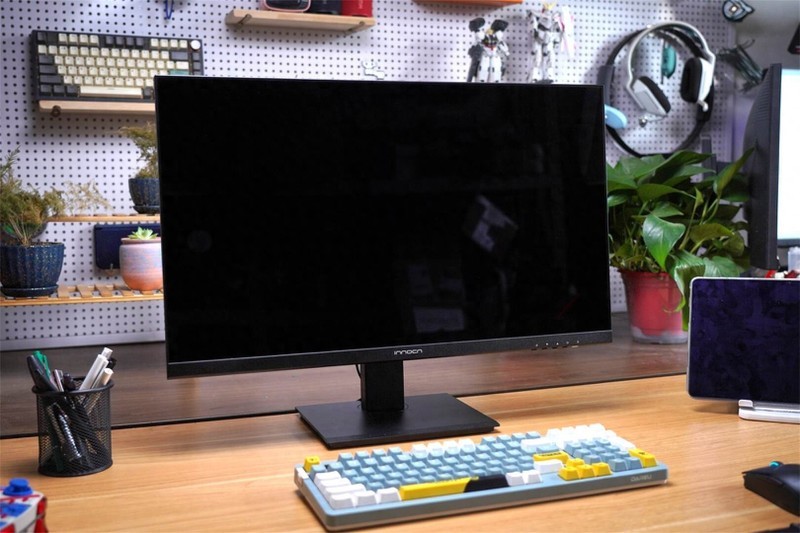 全新升级视网膜屏27C1U PRO，享受镜面苹果色，最佳“苹果伴侣”！