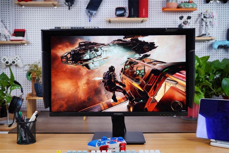 全新升级视网膜屏27C1U PRO，享受镜面苹果色，最佳“苹果伴侣”！