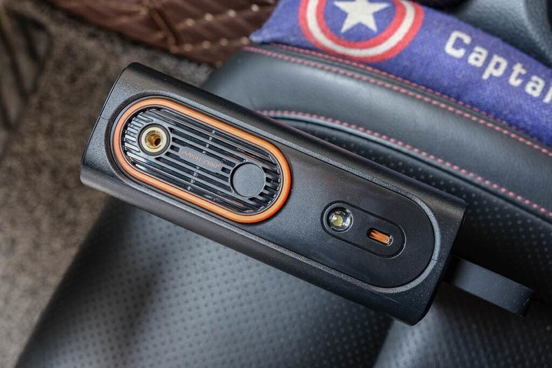 双气缸大动力，10s急速补气，倍思双缸无线充气宝体验