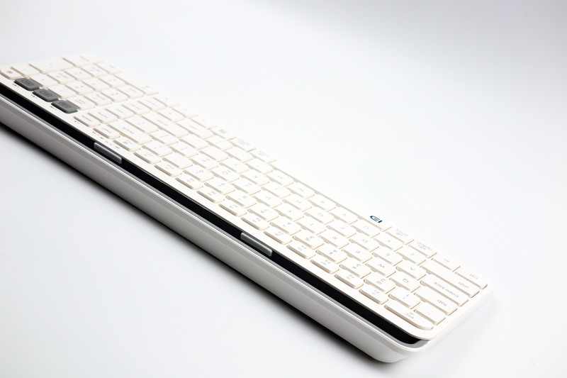 精简桌面?时尚办公——富德键鼠体验