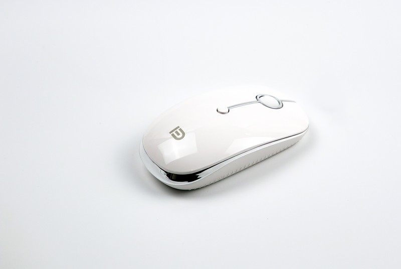 精简桌面?时尚办公——富德键鼠体验