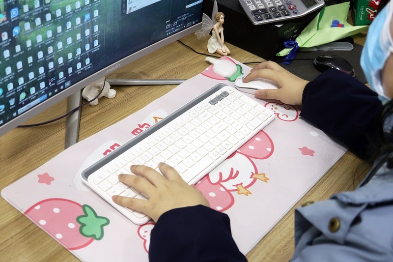 精简桌面?时尚办公——富德键鼠体验