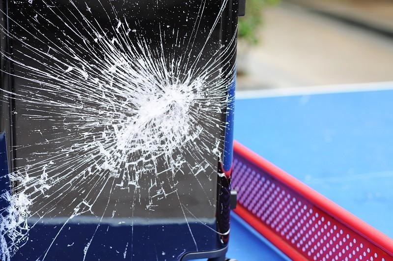 潮流中环保先行者：地平线8号地球狂想系列环保旅行箱