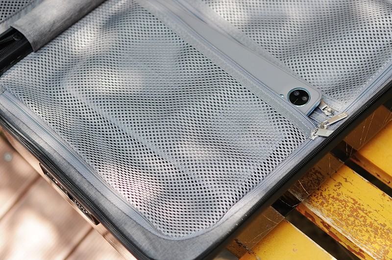 潮流中环保先行者：地平线8号地球狂想系列环保旅行箱