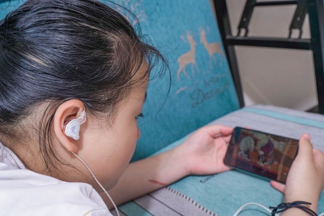 百元入门级HIFI耳机， 锦瑟香也 LIVE1 PRO征服了我女儿！