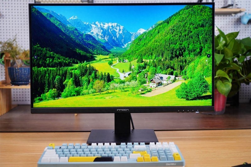 全新升级视网膜屏27C1U PRO，享受镜面苹果色，最佳“苹果伴侣”！