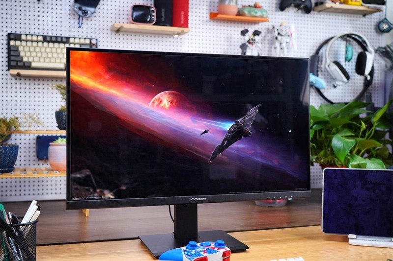 全新升级视网膜屏27C1U PRO，享受镜面苹果色，最佳“苹果伴侣”！