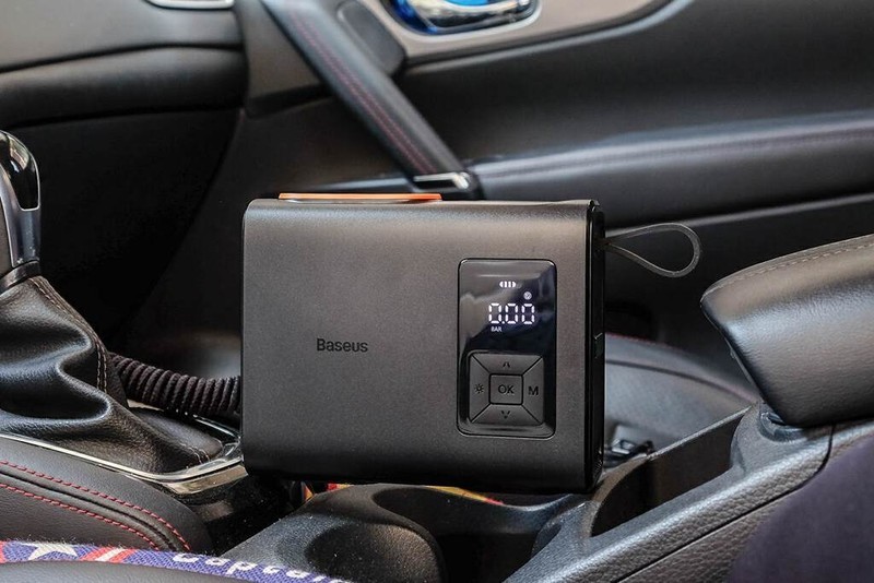 双气缸大动力，10s急速补气，倍思双缸无线充气宝体验