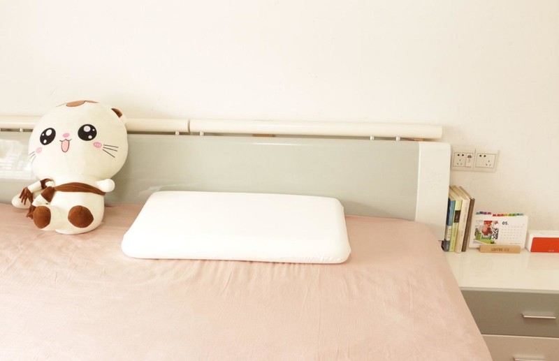 竟然有人薅酒店枕头？好的睡眠其实很简单！米家记忆棉深睡枕体验