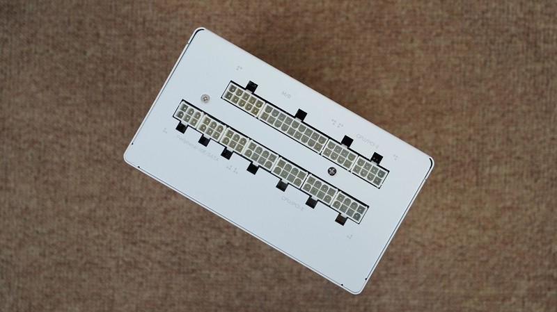 只为极致丝滑，13700K+Z790雪鹰+RTX4080星曜打造的高端主机分享