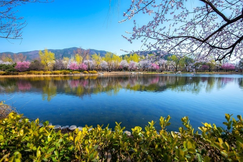湖光山色、美景如画