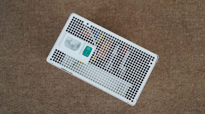 只为极致丝滑，13700K+Z790雪鹰+RTX4080星曜打造的高端主机分享