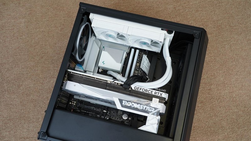 只为极致丝滑，13700K+Z790雪鹰+RTX4080星曜打造的高端主机分享