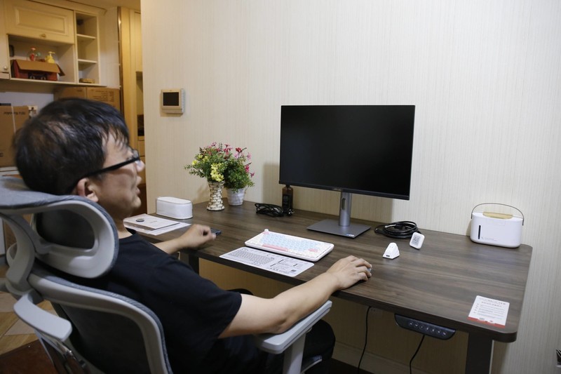 华硕创艺27 4k Pro，更适合美工、视频剪辑类需求的专业显示器