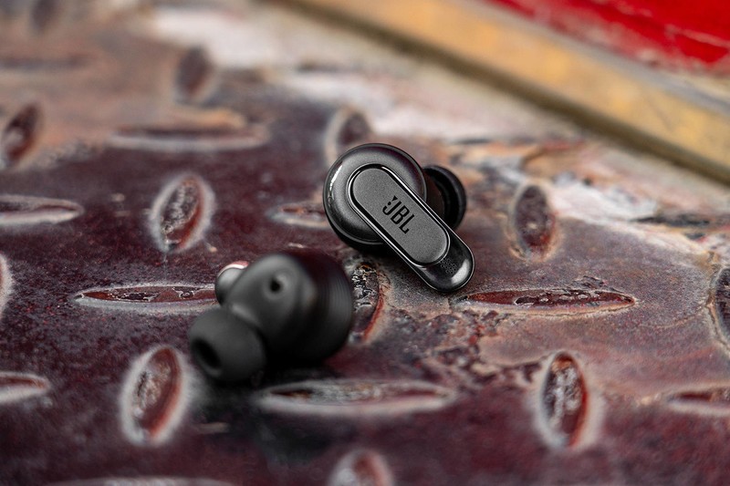 能让音质和降噪沦为配角的交互方式，JBL TOUR PRO 2蓝牙耳机评测