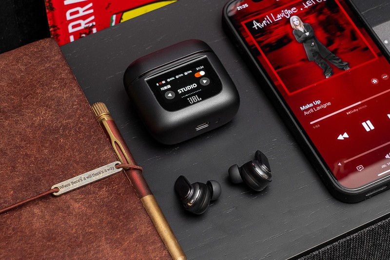 能让音质和降噪沦为配角的交互方式，JBL TOUR PRO 2蓝牙耳机评测