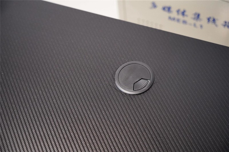 告别单调，肥宅电竞快乐桌值得你拥有——安德斯特升降电竞桌分享