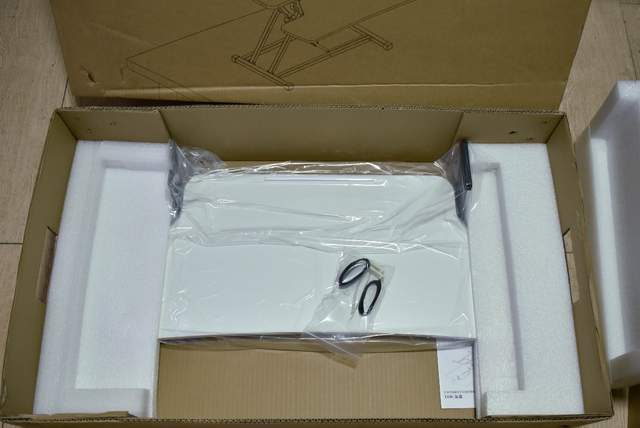 给自己的腰颈一个舒缓的机会——乐歌MX1升降工作台体验