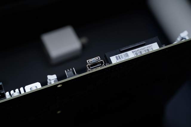 解锁锐龙9000功耗锁生产力最高提升9% 技嘉B650E AORUS ELITE X AX ICE