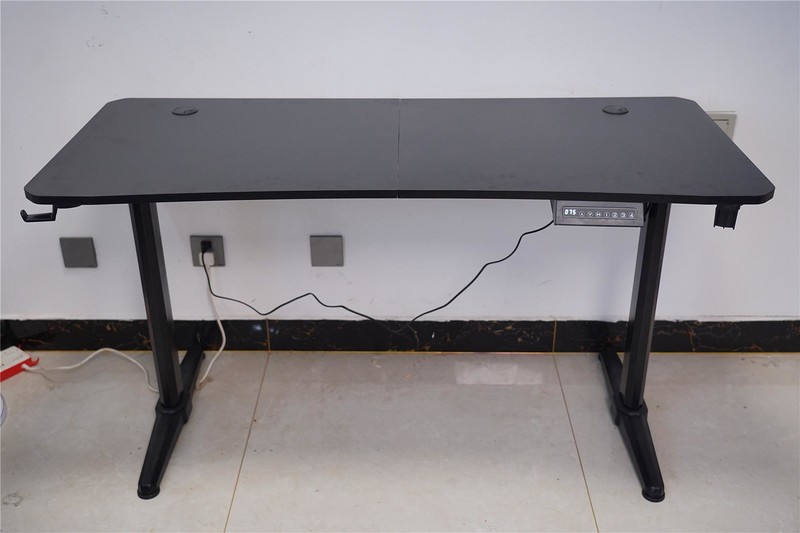 告别单调，肥宅电竞快乐桌值得你拥有——安德斯特升降电竞桌分享