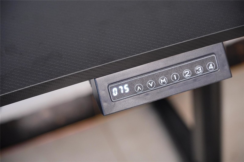 告别单调，肥宅电竞快乐桌值得你拥有——安德斯特升降电竞桌分享