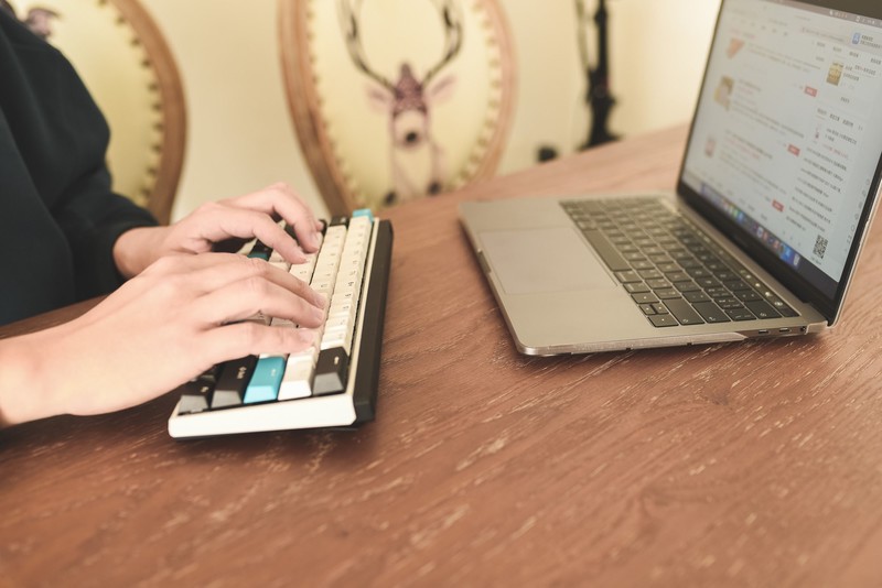 小升级大体验，杜伽推出首款可换轴机械键盘：小清新的实力派