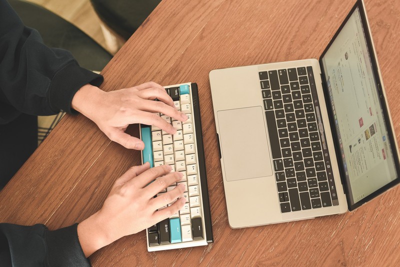 小升级大体验，杜伽推出首款可换轴机械键盘：小清新的实力派