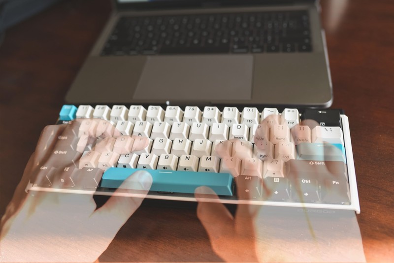 小升级大体验，杜伽推出首款可换轴机械键盘：小清新的实力派