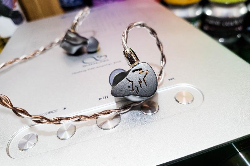 五千档桌面音频管理最优解，山灵EH3次世代解码耳放一体机体验