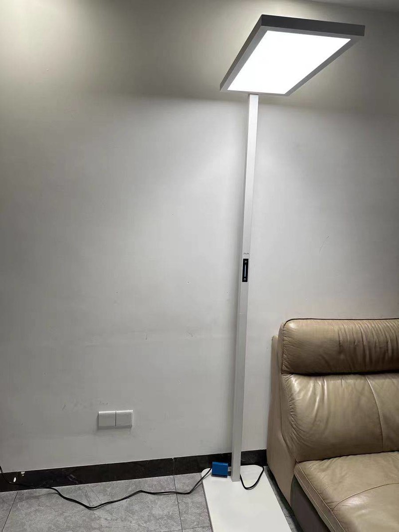 落地护眼台灯有什么作用？性能卓越的五款大路灯分享