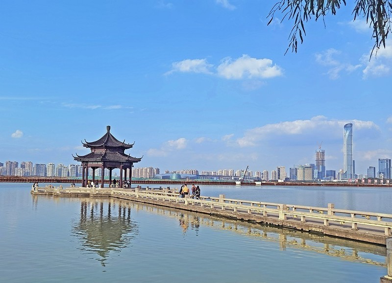 #一张照片一座城#  苏州新城区--金鸡湖