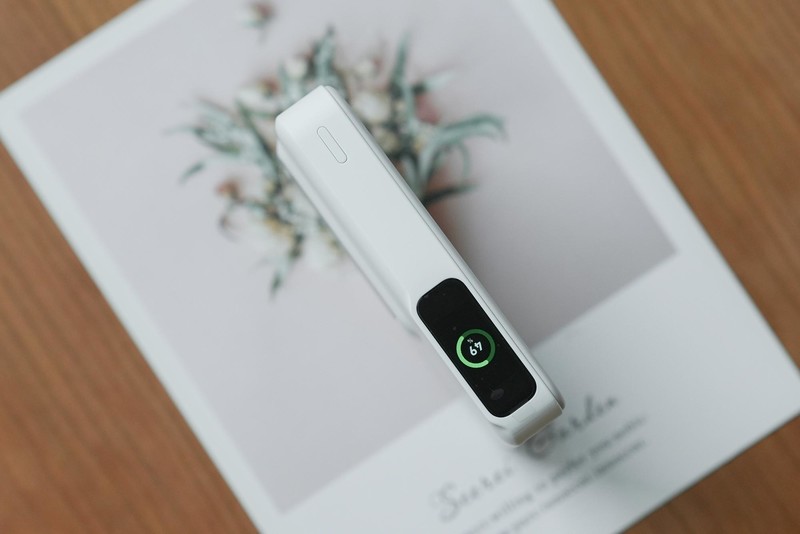 懂王同款，安克磁吸充电宝上手体验，15W更给力