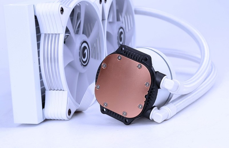 私人の手绘皮卡丘定制主题，i5-12490F+RTX3070显卡性价比装机推荐