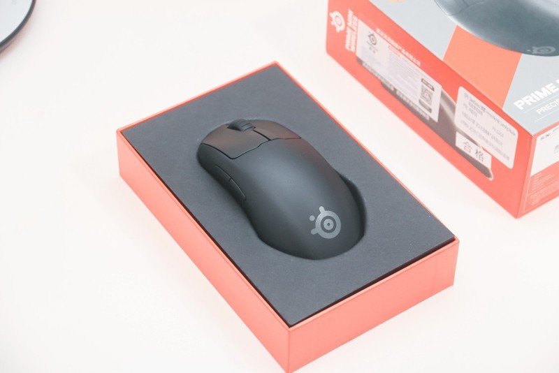 赛睿Prime Mini Wireless游戏鼠标体验：皮王小手版，专为职业电竞选手定制