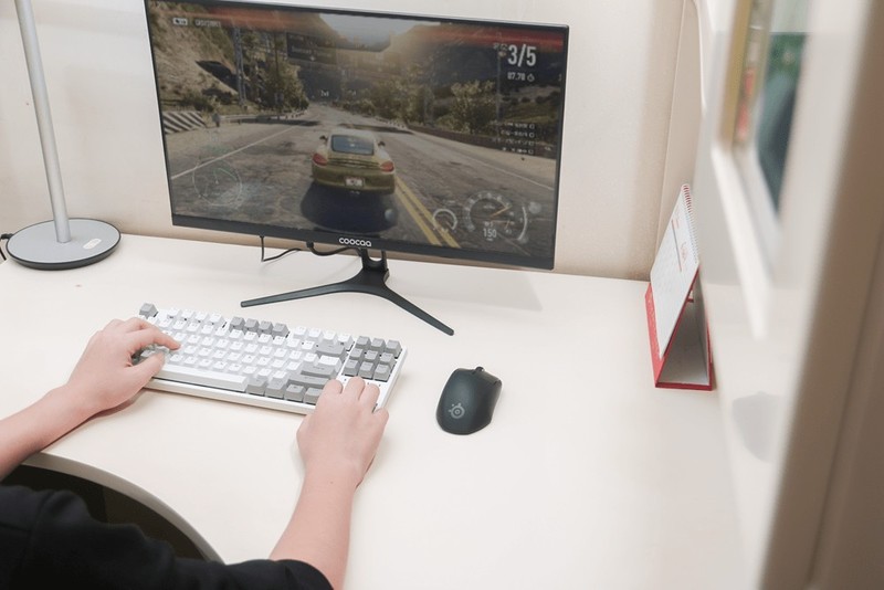 赛睿Prime Mini Wireless游戏鼠标体验：皮王小手版，专为职业电竞选手定制