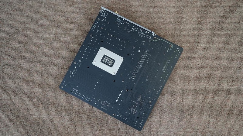 如何打造一台高性价比小钢炮？13400+B760M电竞雕+4070Ti打造的MATX主机分享