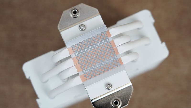 如何打造一台高性价比小钢炮？13400+B760M电竞雕+4070Ti打造的MATX主机分享