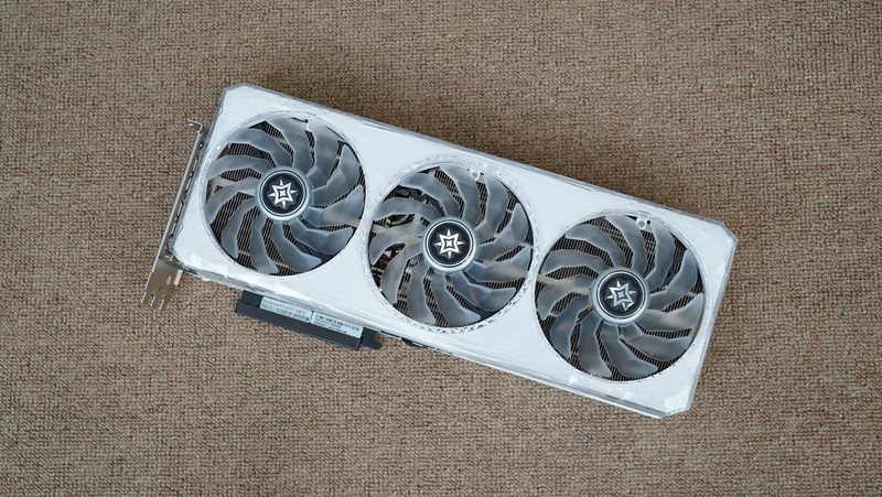 如何打造一台高性价比小钢炮？13400+B760M电竞雕+4070Ti打造的MATX主机分享