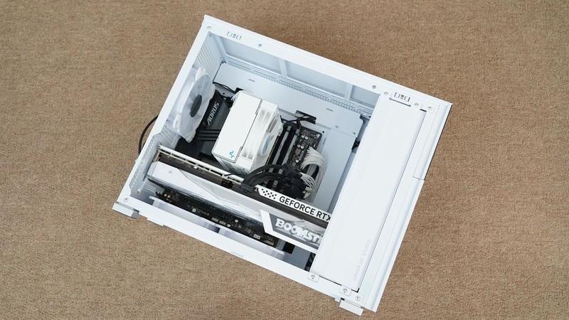 如何打造一台高性价比小钢炮？13400+B760M电竞雕+4070Ti打造的MATX主机分享