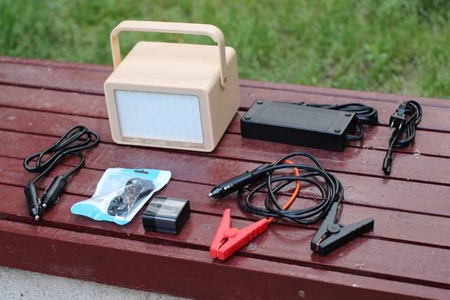 充的快、用的久，说走就走的“移族户外电源”初体验